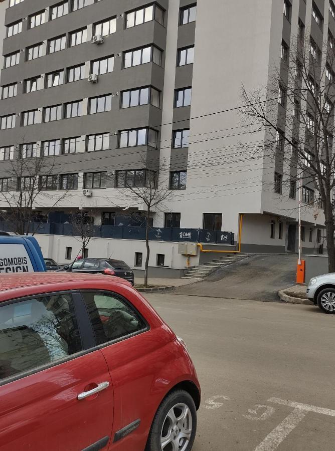 Simona Apartament Iulius Mall Ясси Екстер'єр фото